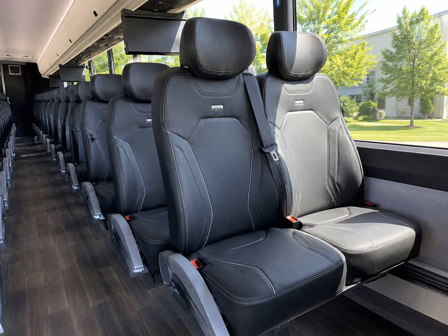 wedding transportation in tustin and all the surrounding areas